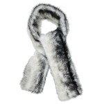 Faux Fur Scarf 

- One Size 
- 100% Polyester