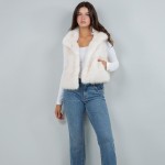 Wholesale faux Fur Vest One Fits Most Polyester