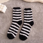 Wholesale refresh hosiery wall assorted six pack plush striped crew socks built