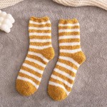 Wholesale refresh hosiery wall assorted six pack plush striped crew socks built