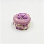Wholesale mini cake squishy sculpted like bakery case dessert piped frosting glo