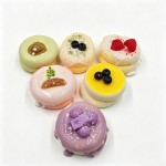 Wholesale mini cake squishy sculpted like bakery case dessert piped frosting glo
