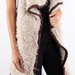 Wholesale ivory dark brown faux fur vest faux front pockets tapered front polyes
