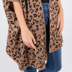 Wholesale cute animal printed shrug acrylic one fits most
