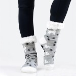 Wholesale women s Assorted Christmas Print Sherpa Socks Pack o Unique pattern de