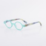 Circular Frame Reading Glasses

- Assorted Colors
- Strengths 1.00-3.00 

Material
- Face: Plastic
- Legs: Plastic