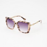 Wholesale oversize Square Cateye Sunglasses Gold Chain Link Detail Assorted Colo