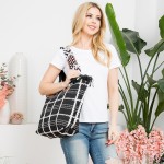 Wholesale woven Cotton Checkered Tote Bag Top Fringe Detail Coordinating Strap Z