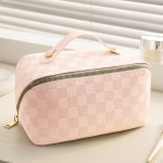 Wholesale checker Vegan Leather Travel Makeup Bag Full Zipper Closure Internal S