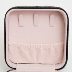 Wholesale rhinestone Studded Jewelry Box Full Zipper Closure Removable Divider O
