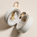 Wholesale vegan Leather Flowers Print Jewelry Box Key Ring Full Zip Closure Earr