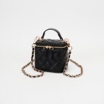 Wholesale quilted Vegan Leather Mini Tote Crossbody Bag Full Zip Closure Interna