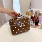 Wholesale polka dot vanity case top zip sturdy carry handle boxy opens flat so w