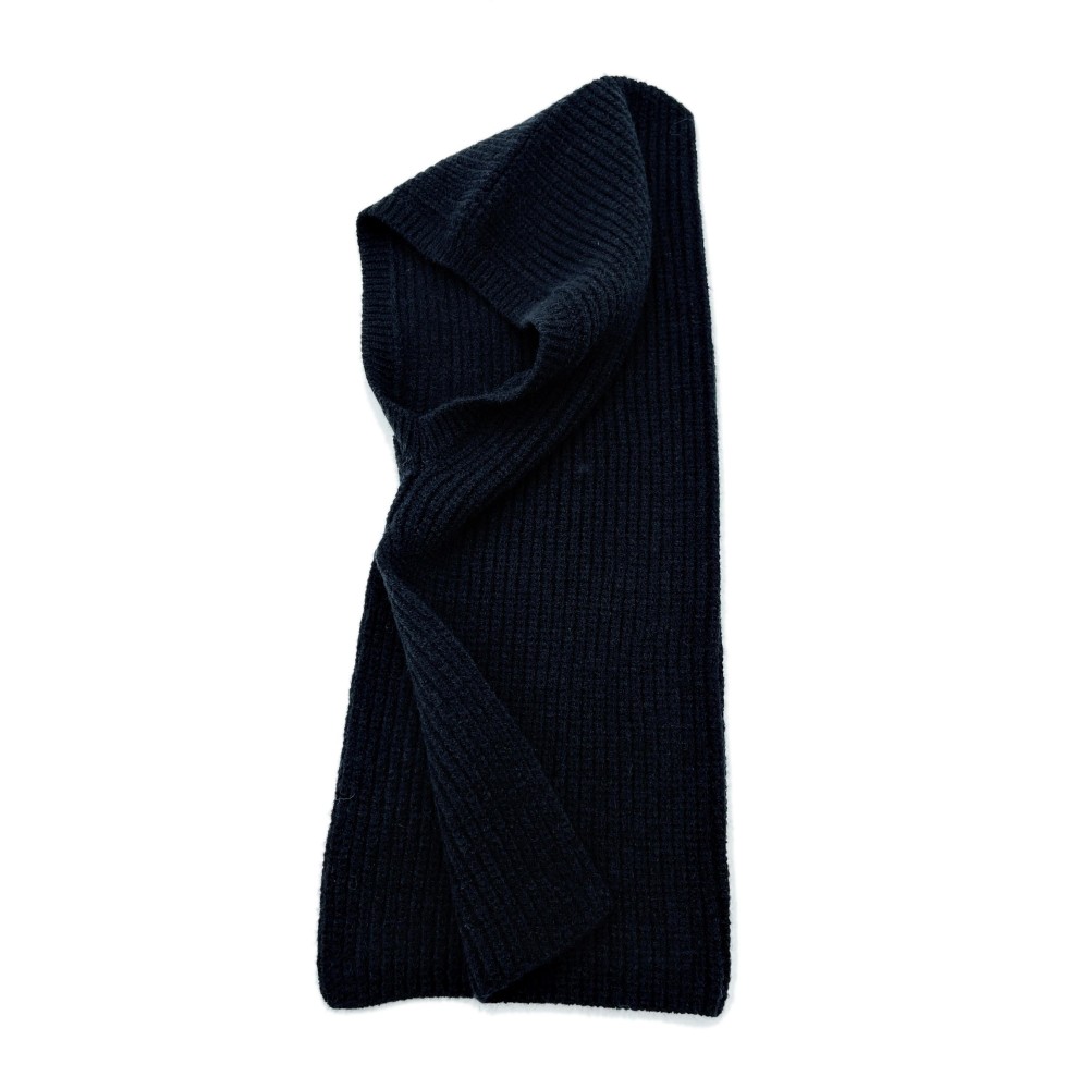 Soft Knit Removable Hood - One Size Fits Most - 100% Acrylique view 2