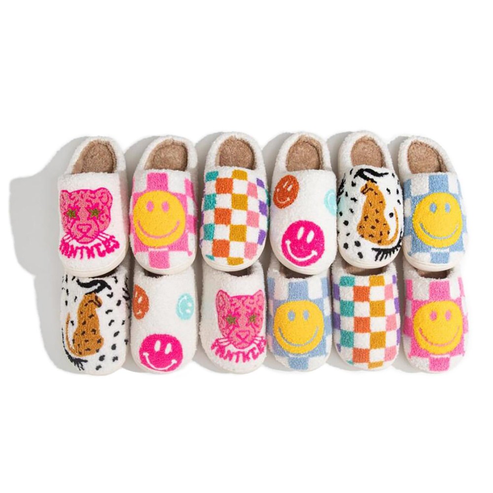 Plush Leopard Slide On Slippers - US Women's Size: S/M (6-8) M/L (8-10) - 100% Polyester - Rubber Sole view 4