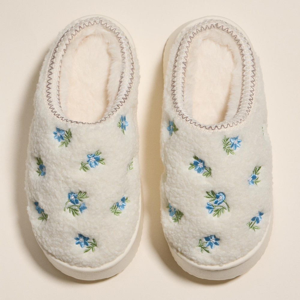 Fleece-Lined Floral Slippers with Embroidered Detail (6-Packs) - Non-slip - Cushioned Rubber Sole view 2