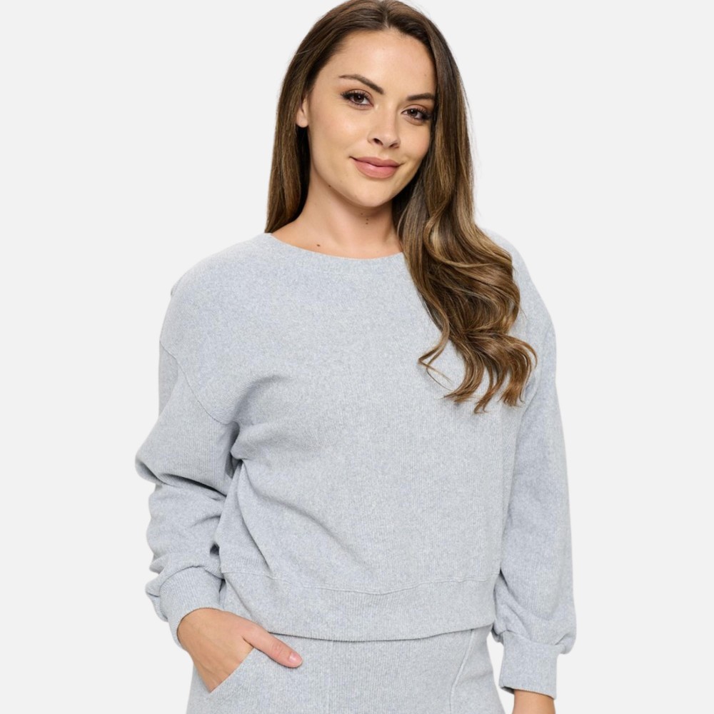 Women's Relaxed Ribbed Corduroy Long Sleeve Top (XL only) - Relaxed-fit - Corduroy fabric - Ribbed - Dropped shoulders - Ribbed cuffs - Curved Hem - Loose fit - Smooth - Imported - 98% polyester 2% spandex view 2