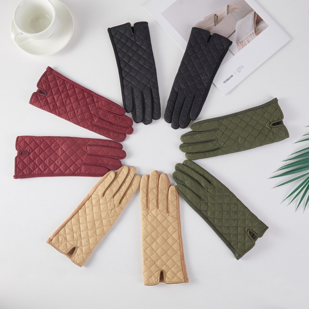 Nylon Quilted Gloves - One Size Fits Most - 100% Polyester view 4