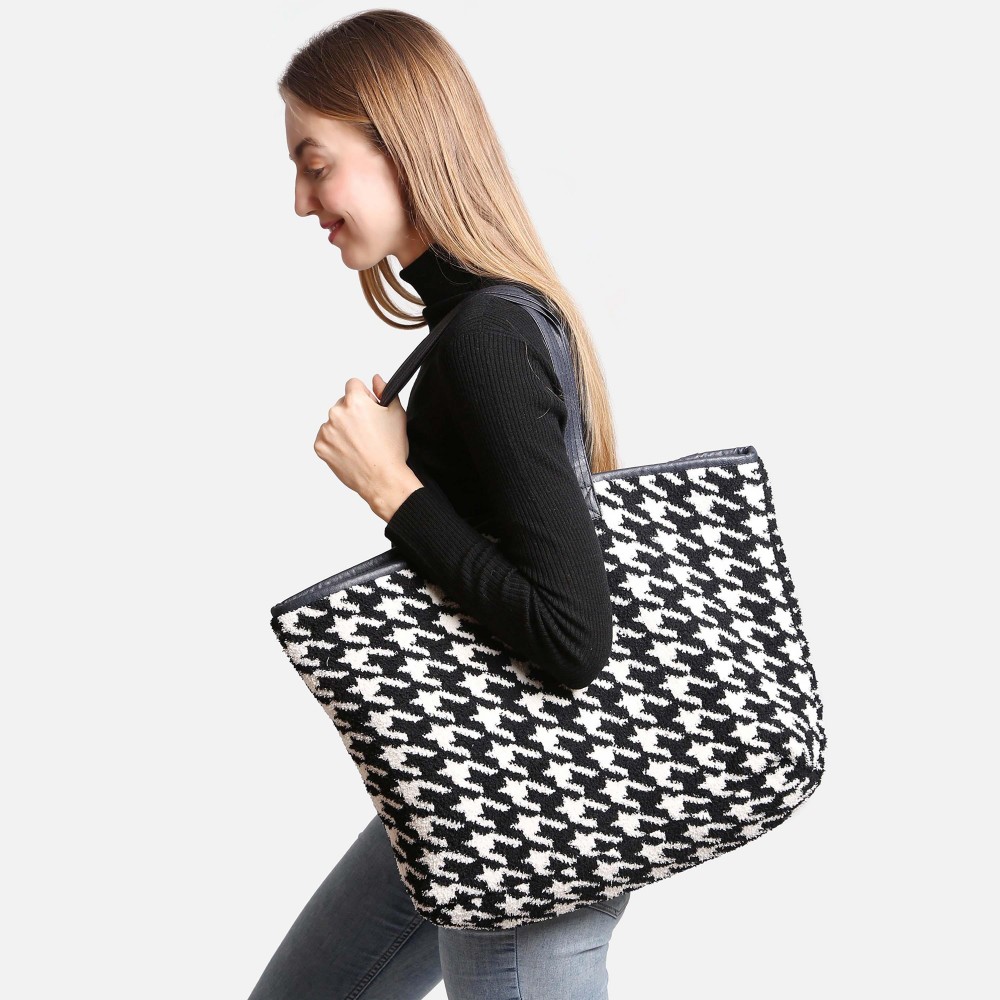 ComfyLuxe Houndstooth Knit Tote Bag - Lined - Magnetic Closure - Two Internal Pockets - Approximately 20" H x 40" W - Handle Approximately 10" Drop - 100% Poly Microfiber view 4